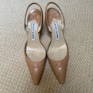 Manolo Blahnik Beige Leather Heels